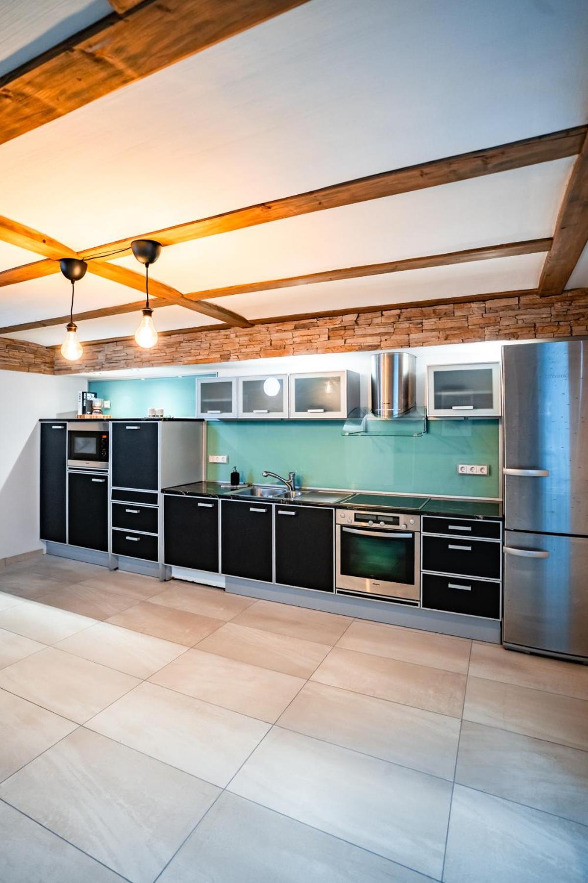 リューデスハイム・アム・ライン Designhaus - Whirlpool - 180Qm2 - Garage - 2 Etagenヴィラ エクステリア 写真